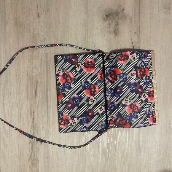 New beautiful bag flowers Aldo - Picture 9 of 13